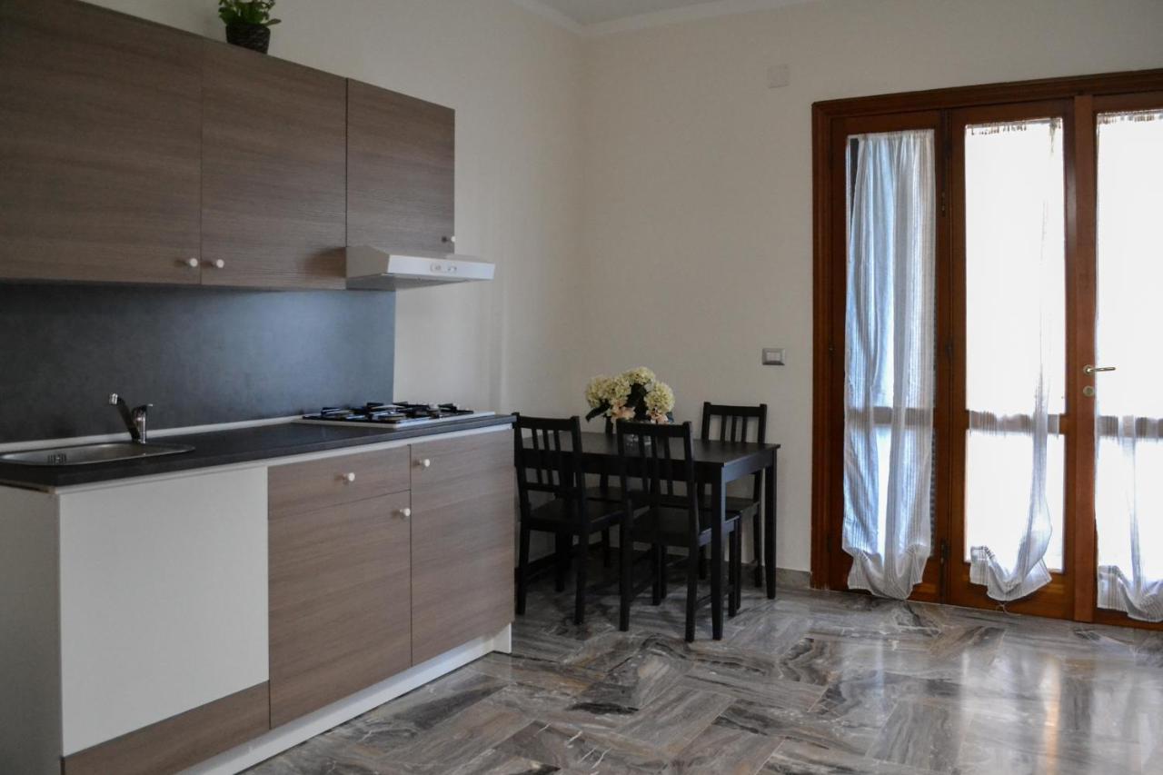 Pompei Gryllus Bed & Breakfast Exterior photo